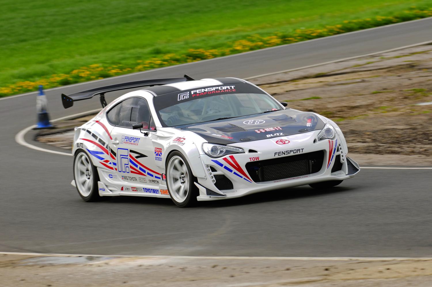 Seibon Carbon/ Fensport GT86R: 1st Overall in Toyota Sprint Series after Round 2